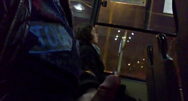 sex tou Tình dục với hai sec thú cô gái nga.